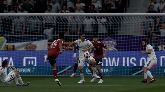 FIFA 19 | Карьера за Real Madrid Club de Fútbol #1