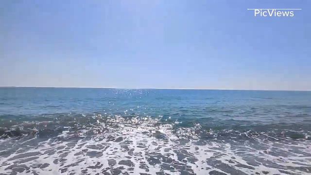 Абхазия пляж у пансионата Сосновая роща сегодня 19 июня 2024. Какая погода, обстановка на пляже море