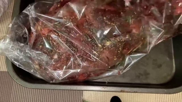 СОЧНАЯ БАРАНЬЯ НОГА В ДУХОВКЕ. Баранина запеченная в пищевом рукаве.