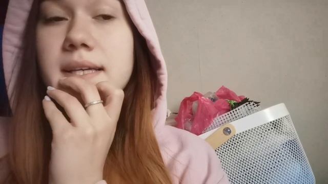 VLOG// 8 мая/ Вязовлог/ Меня поставили/ бабушкины квадраты/ Ищю магазин фурнитуры/ Заказ пряжи