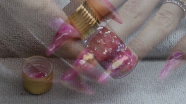 ♡ How to: Pink Artsy Gelnails
