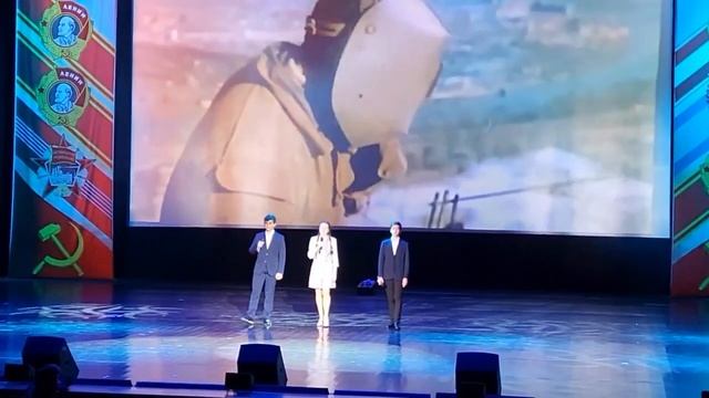 День комсомола во Дворце пионеров