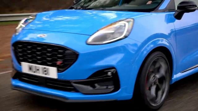 Facelifted 2023 Ford Puma ST Powershift Full Specs Over Ford Puma ST Subcompact Suv