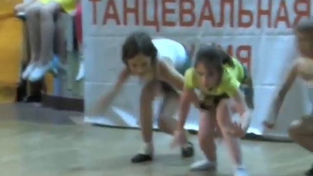 Танец папуасов Akadance