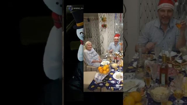 2022-12-31-221538807.mp4
