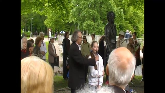 стих о золотой рыбке у памятника Пушкину 6 6 2012