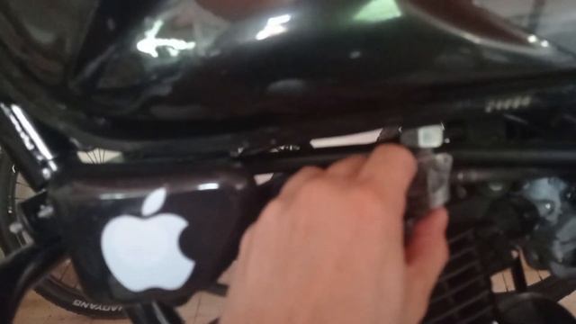 BOVINA DE ALTA NIBBI Y ACCESORIOS PARA LA COMBAT 125 ¿COMO PONERLOS? // BRYANSG11