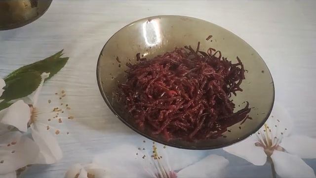 САЛАТ  СВЕКЛА ПО-КОРЕЙСКИ С ЛУКОМ И ЧЕСНОКОМ
