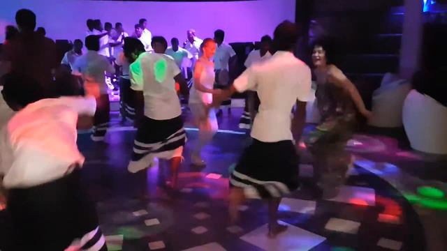 Элеонора Белова  - Maldives traditional dance