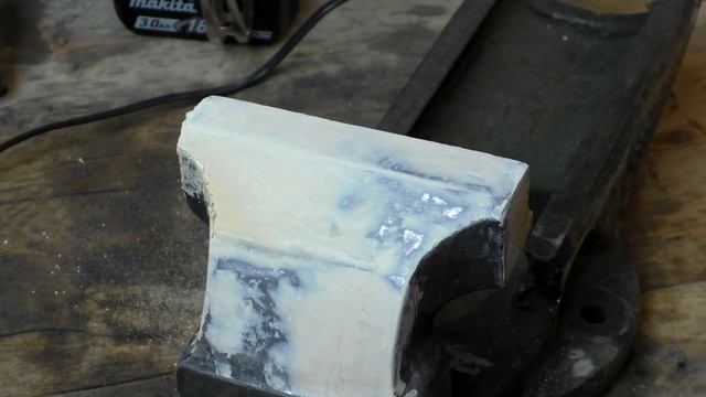 Реставрация старых  ржавых тисков ! Made in the USSR !