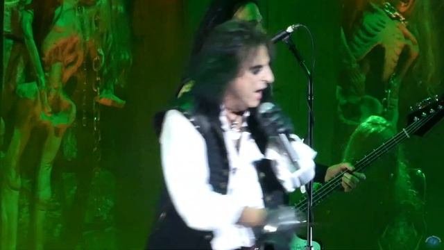 Alice Cooper - Im Eighteen  Billion Dollar Babies  Poison - 11 Sep 2019 - Mannheim SAP Arena