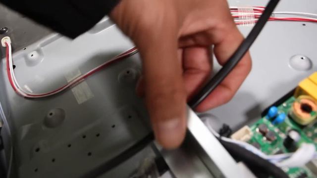 LED TV Buzzing Humming Noise | Troubleshoot & Fix (Possibly) | Seiki SE40FO04UK