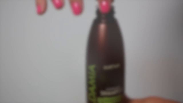 Macadamia Kativa