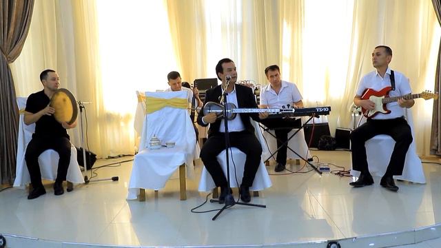 Asliddin Dostov. Yor topolmaysan jonli ijroАслиддин Дустов