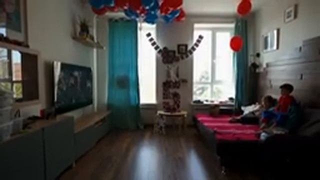 День рождения человека паука на самоизоляции. Дейву 5 лет.