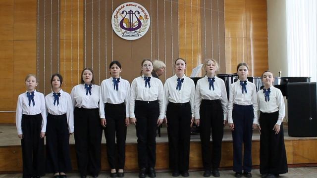 вокальный ансамбль "Восьмая нота" Ю.Энтина, муз. Е. Крылатова «Прекрасное далеко»