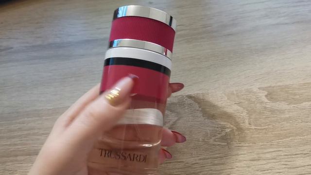 Почти экстренное включение: Trussardi Ruby Red