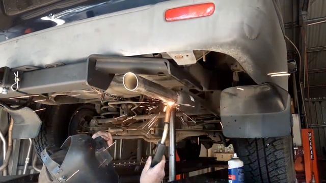 EXHAUST REPAIR (100 Series Landcruiser)