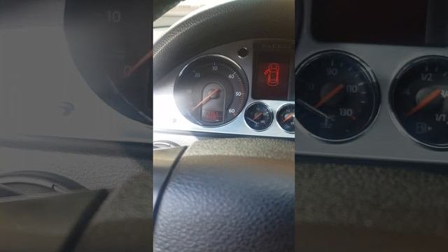 Volkswagen Passat b6 Highline    2.0 tdi 6ст R17 Sedan 2008 Original
