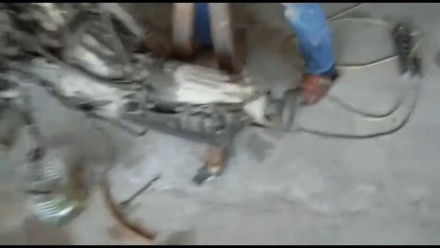 Заводим двигатель 2jz fe на земле. И установка  на Mersedes-Bens 124.