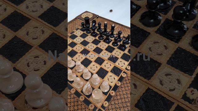 Шахматы резные Королевский гамбит