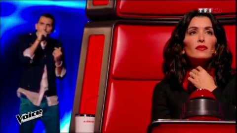 TF1_2015_02_14_21_04_91 (1)