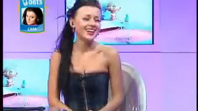 Сара Окс жжот на канале "Где и кто" с ведущим Антоном Зорькиным