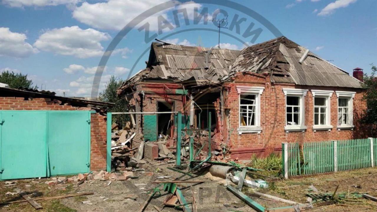 Четыре человека пострадало в результате обстрела ВСУ в Белгородской области