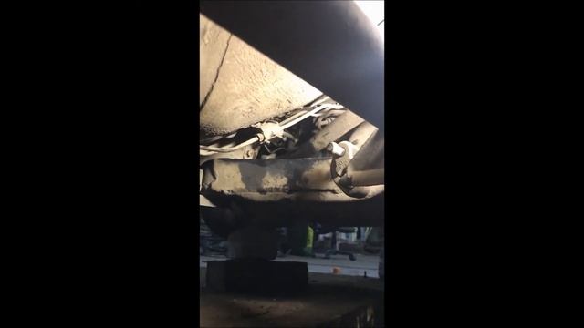 Замена втулок переднего стабилизатора Mitsubishi Lancer IX