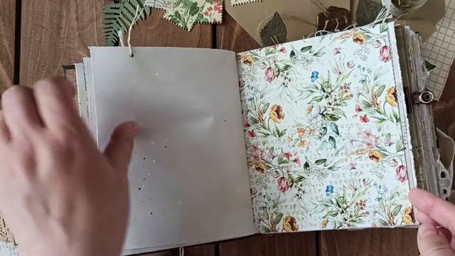 Ботанический дневник (джанкбук) с гербарием. Скрапбукинг