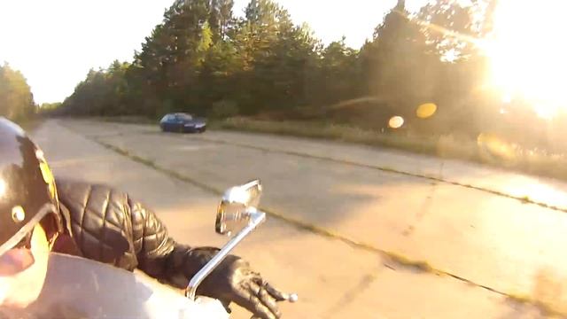 suzuki vs800 vs mitsubishi colt torbaRaketa