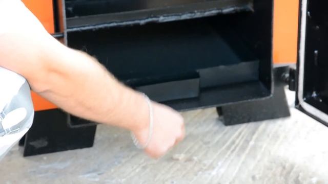 Твердотопливный котел на дровах длительного горения на 300 м2 Kotlant