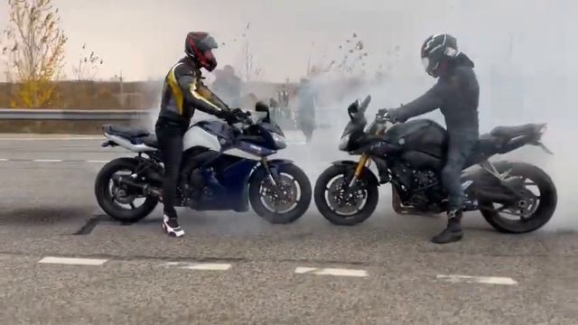 Yamaha FZ 1