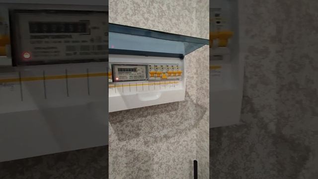 Обзор квартиры: город Челябинск 40-летия Победы, дом 18.