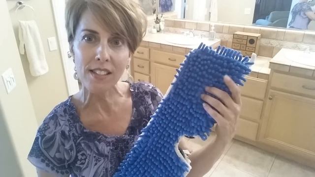 How to mop floors the easy way.  Let the mop do all the hard work for you!