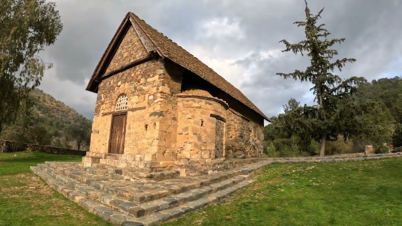 Святая церковь Богородицы Асину, Кипр