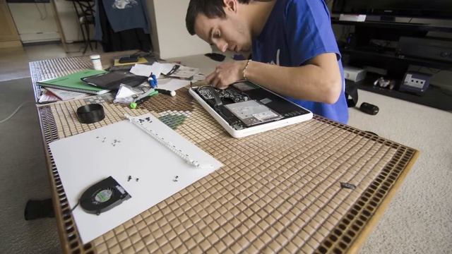 Late 2010 Macbook Magsafe Board Replacement Timelapse