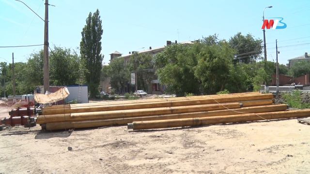 В Волгограде на проспекте Металлургов меняют участок теплосети