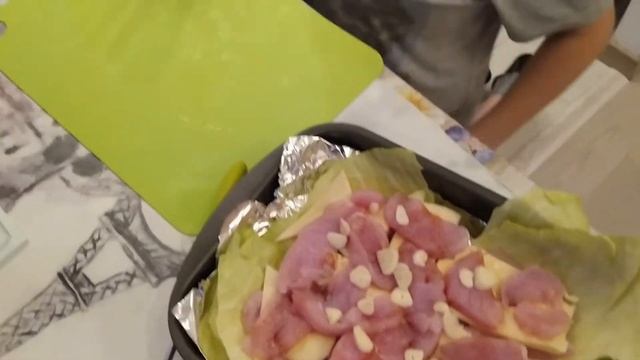 Пирог с индейкой и капустой. Безумный повар. Артём Насыров