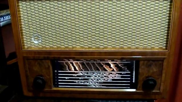 восстанавливая старый немецкий ЛАМПОВЫЙ ПРИЁМНИК Siemens Großsuper 14W.1938год