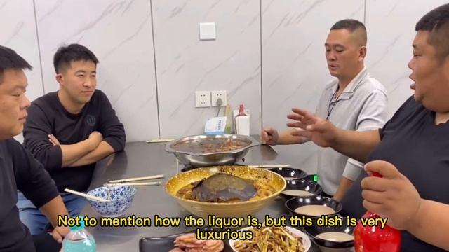 550 pounds of man stewed beef with soft-shelled turtle,so nutritious! #Fat Monkey