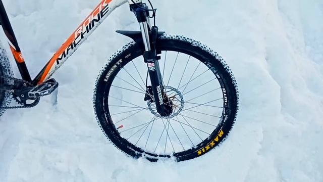 Обзор покрышек Maxxis Larsen TT