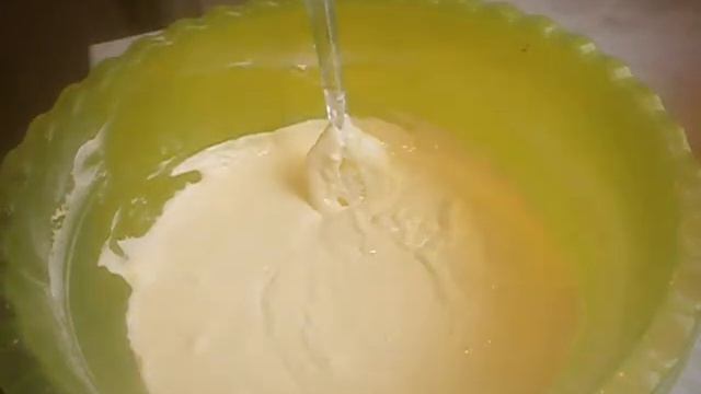 Быстрый пирог с куриным мясом и сыром