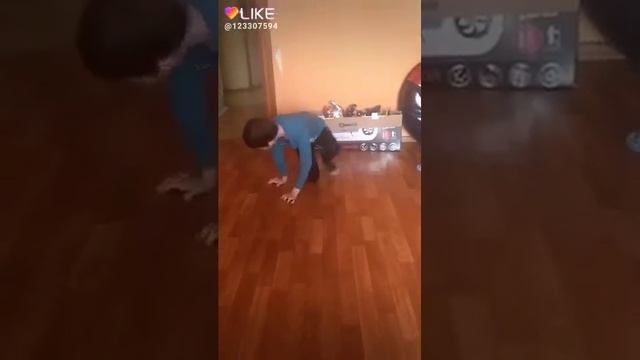 Уроки кувырков!