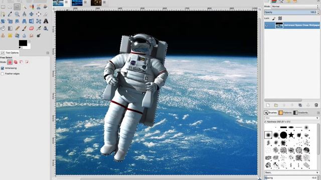Gimp Tutorial: How to easily remove background image & replace it with new image in GIMP ?