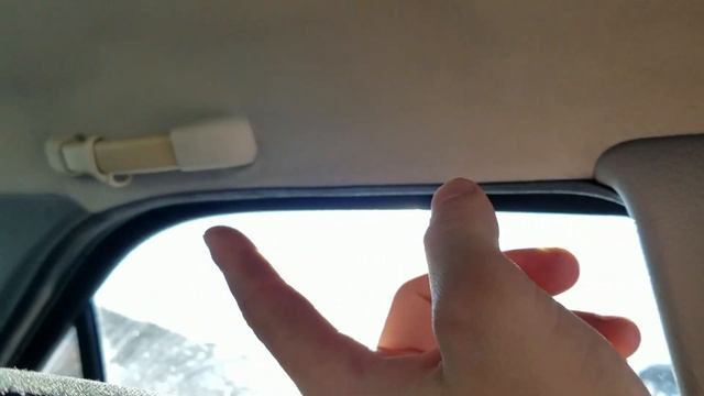 Установка салонного зеркала с автозатемнением на Пежо\ Peugeot 406.