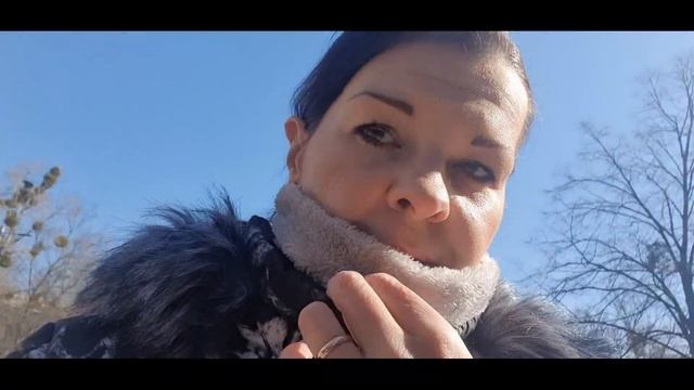 Подкармливаем животных  Война 24 день....