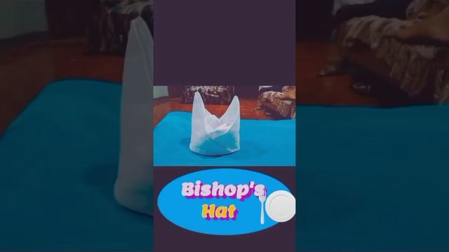 Table Napkin Folding (Fundamentals In Food Service Operations)