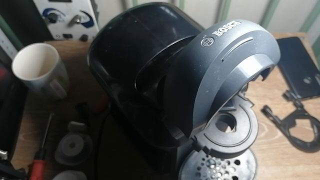 Капсульная кофемашина Bosch считыватель штрих-кода Там чего-то не хватает
