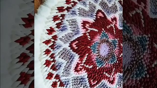 коврик из лоскутков ткани ручная работа